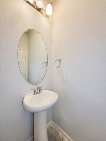 1819 Iris Knoll Lane, Pearland, TX 77089