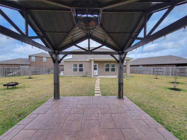 1819 Iris Knoll Lane, Pearland, TX 77089