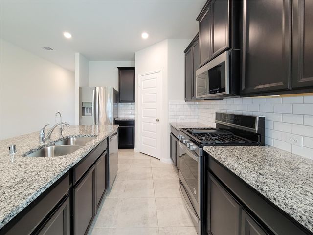 1819 Iris Knoll Lane, Pearland, TX 77089