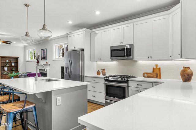 124 Cardinal Ridge Road, Chapel Hill, NC 27516