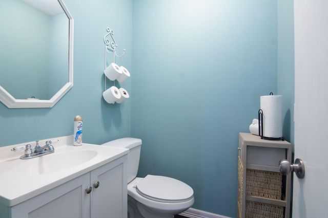 150 Edgewater Way, Point Blank, TX 77364