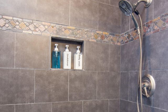 150 Edgewater Way, Point Blank, TX 77364