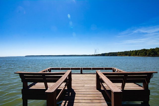 150 Edgewater Way, Point Blank, TX 77364