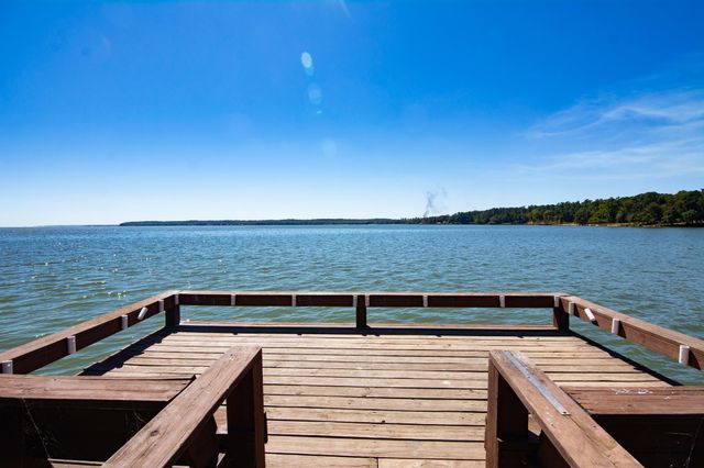 150 Edgewater Way, Point Blank, TX 77364