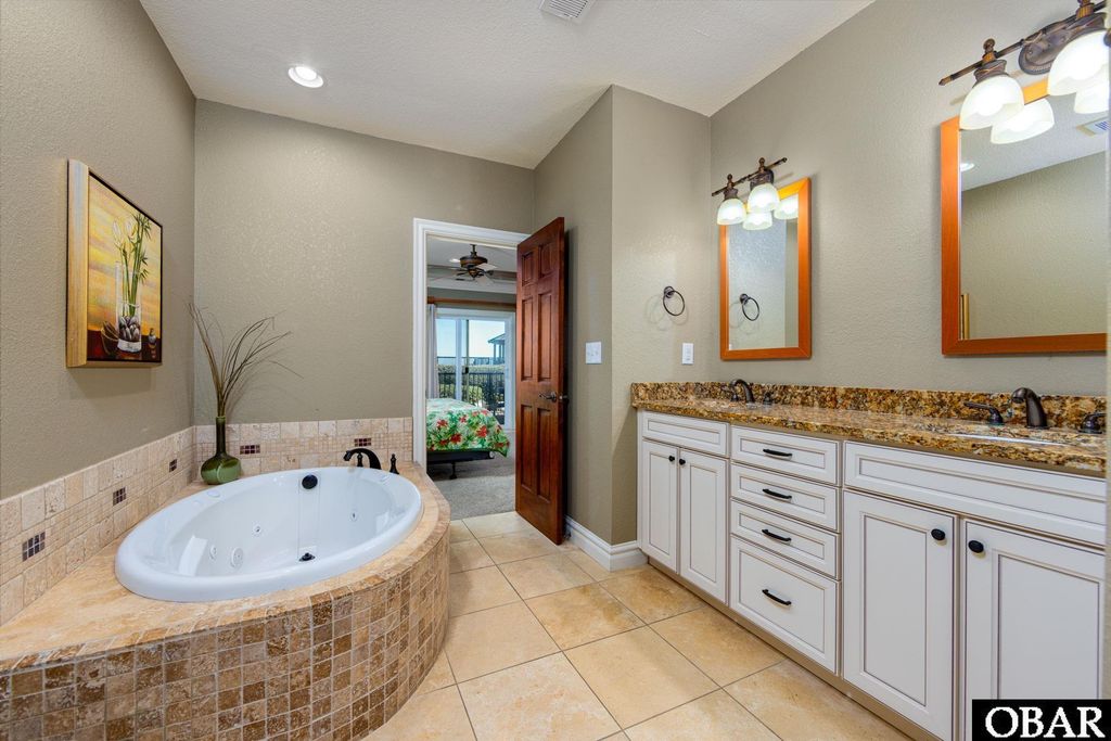 Image 19 of property listing at 1319 N Virginia Dare Trl Unit 3Q, Kill Devil Hills, NC 27948