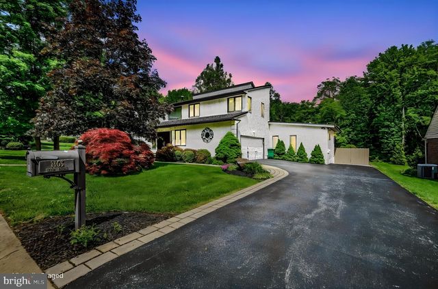 1405 CLIVE CIR, Wilmington, DE 19803