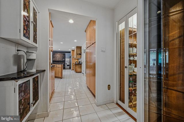 1405 CLIVE CIR, Wilmington, DE 19803