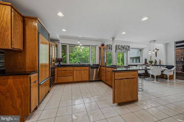 1405 CLIVE CIR, Wilmington, DE 19803