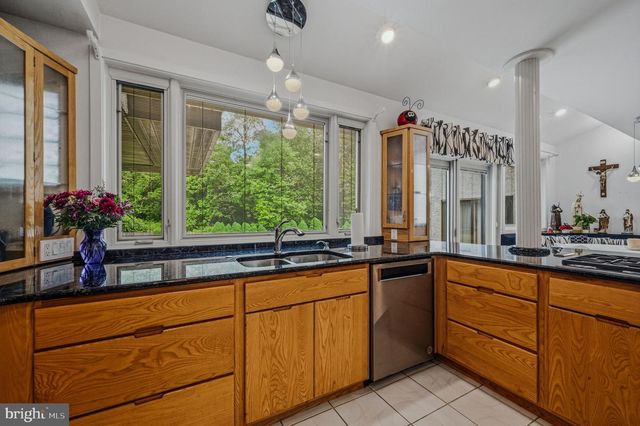 1405 CLIVE CIR, Wilmington, DE 19803