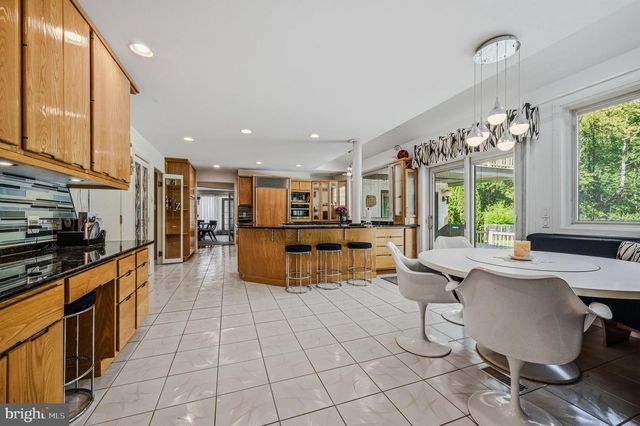 1405 CLIVE CIR, Wilmington, DE 19803