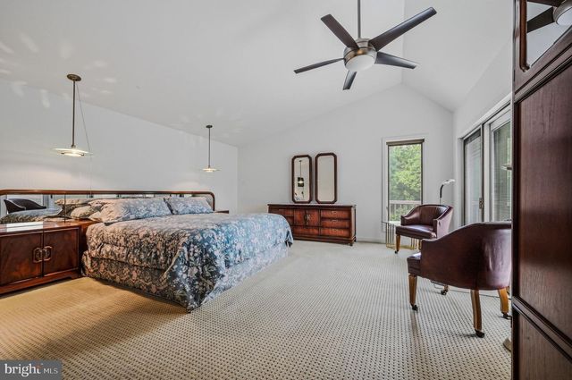 1405 CLIVE CIR, Wilmington, DE 19803