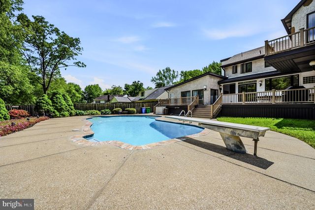 1405 CLIVE CIR, Wilmington, DE 19803
