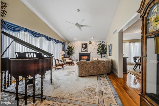 1405 CLIVE CIR, Wilmington, DE 19803