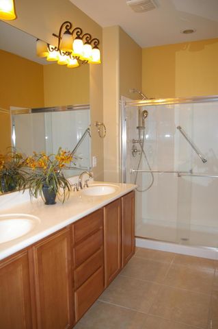 6566 W MOCKINGBIRD Court, Florence, AZ 85132