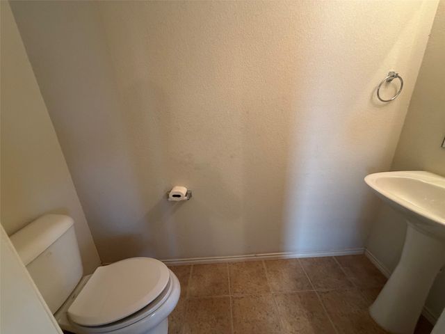 2329 Ash Grove Trail, Fort Worth, TX 76112