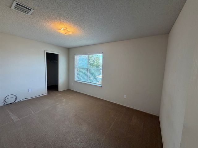 2329 Ash Grove Trail, Fort Worth, TX 76112