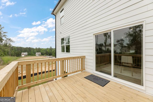 64 Whispering Oak Way, Dallas, GA 30132