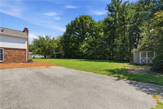 203 Nc Highway 100, Gibsonville, NC 27249