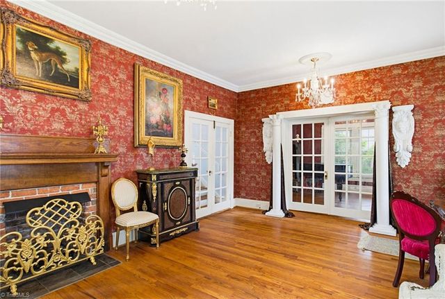 501 W 2nd Avenue, Lexington, NC 27292