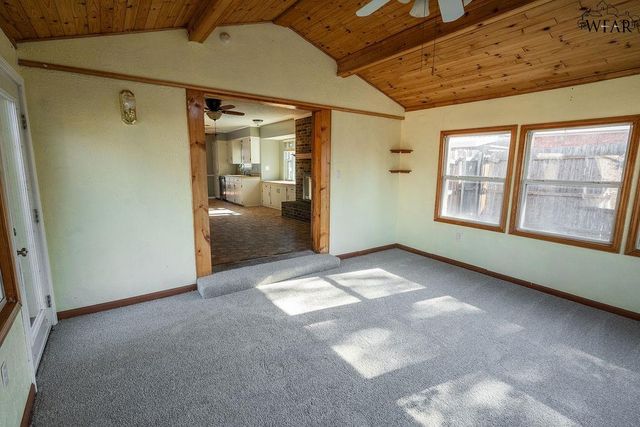 2404 PICADILLY LANE, Wichita Falls, TX 76309