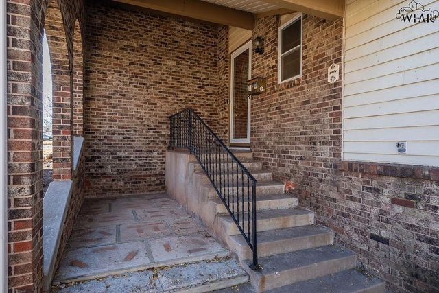 2404 PICADILLY LANE, Wichita Falls, TX 76309