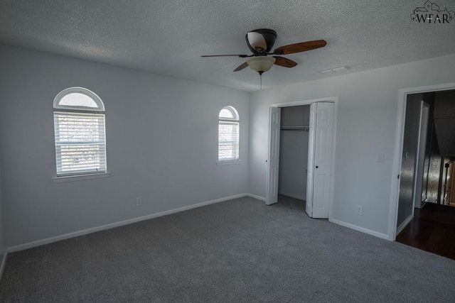 2404 PICADILLY LANE, Wichita Falls, TX 76309