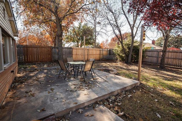 2404 PICADILLY LANE, Wichita Falls, TX 76309