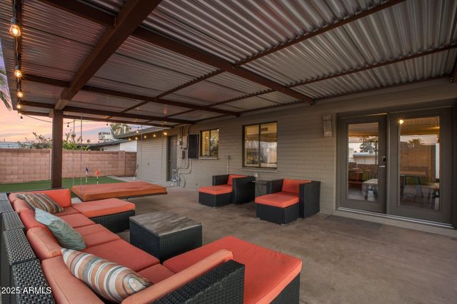 6802 E OAK Street, Scottsdale, AZ 85257