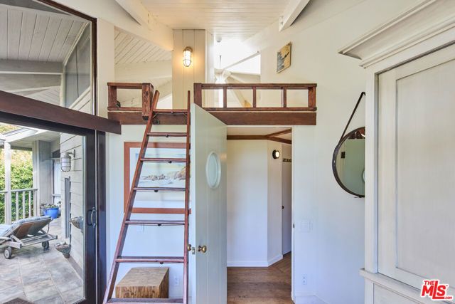 31875 Sea Level Drive, Malibu, CA 90265