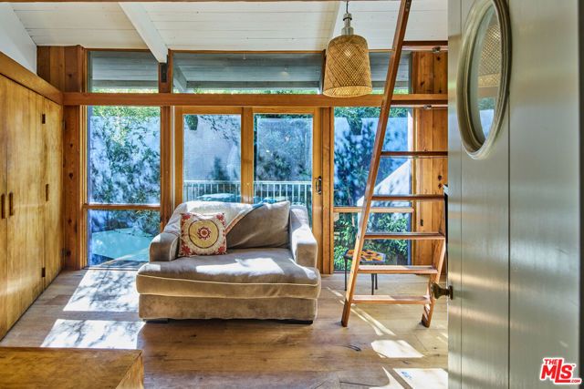 31875 Sea Level Drive, Malibu, CA 90265