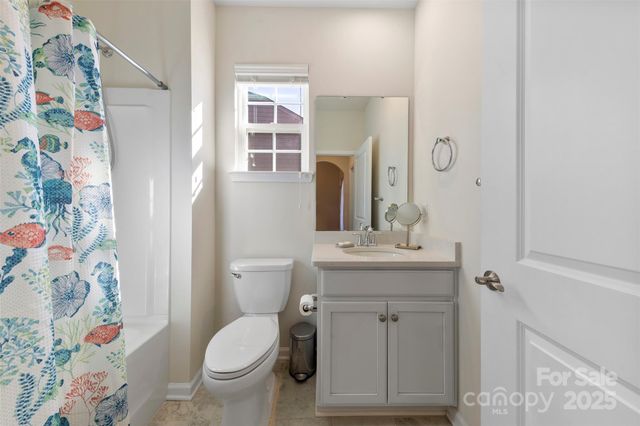 129 Picasso Trail, Mount Holly, NC 28120