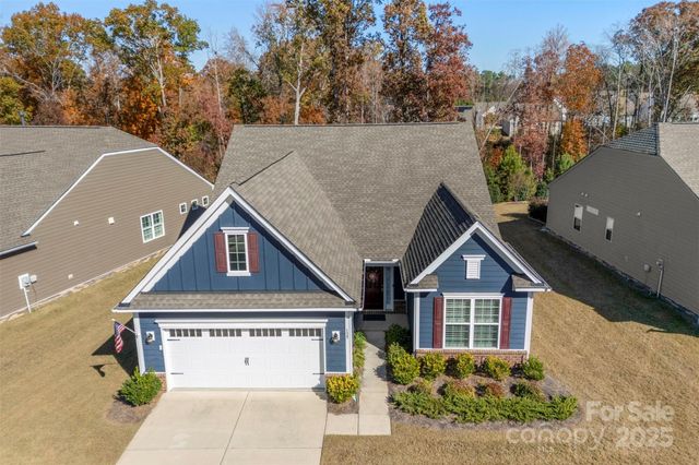 129 Picasso Trail, Mount Holly, NC 28120