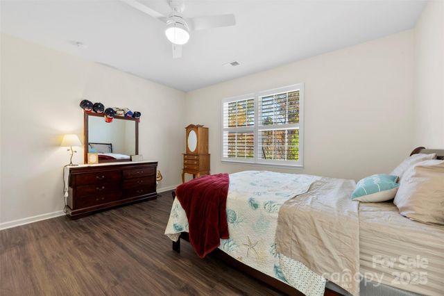 129 Picasso Trail, Mount Holly, NC 28120