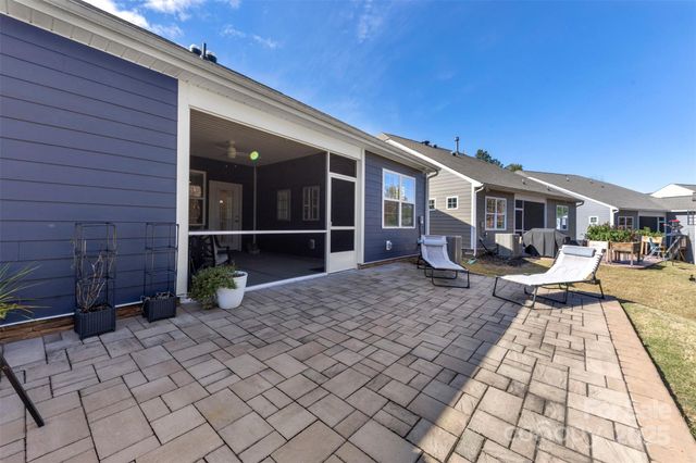 129 Picasso Trail, Mount Holly, NC 28120