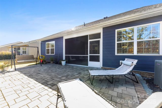 129 Picasso Trail, Mount Holly, NC 28120