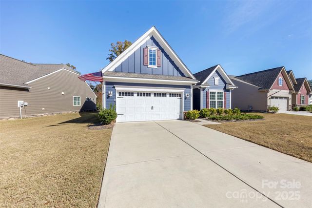 129 Picasso Trail, Mount Holly, NC 28120