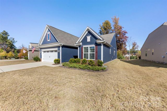 129 Picasso Trail, Mount Holly, NC 28120