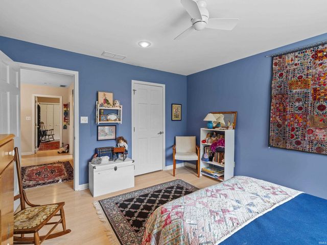 6916 Tonia Court, Evansville, IN 47710