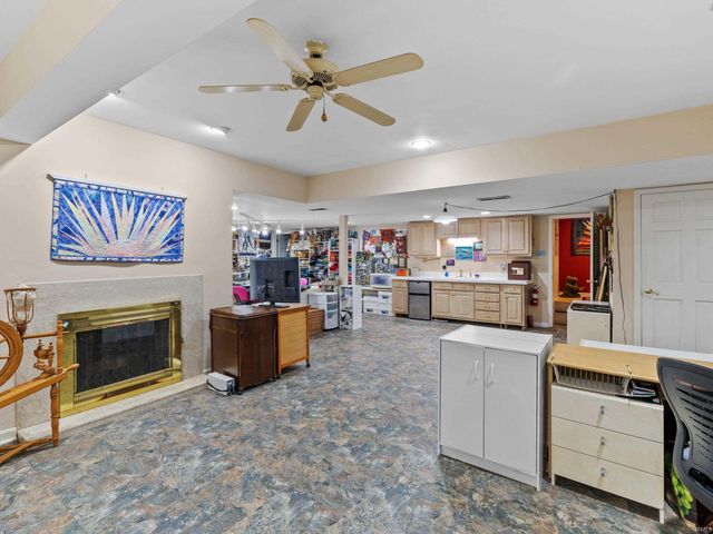 6916 Tonia Court, Evansville, IN 47710