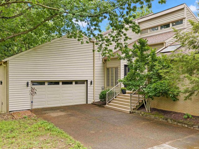 6916 Tonia Court, Evansville, IN 47710