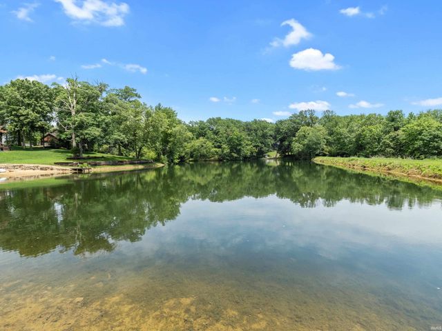 6916 Tonia Court, Evansville, IN 47710