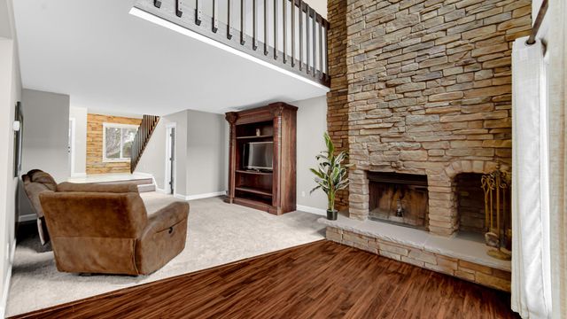 2325 Barbara Jean Drive, Schererville, IN 46375