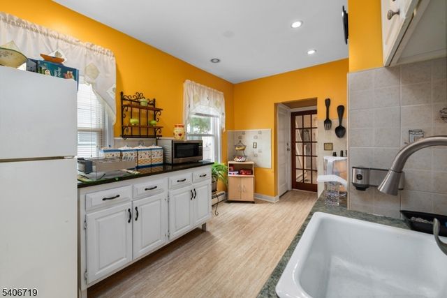 85 Union Ave, Paterson City, NJ 07502