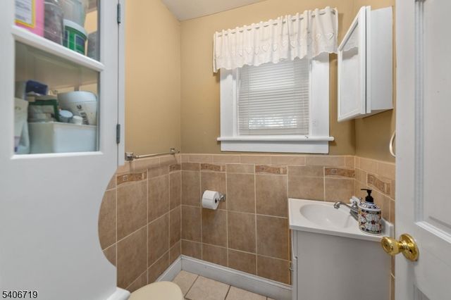 85 Union Ave, Paterson City, NJ 07502