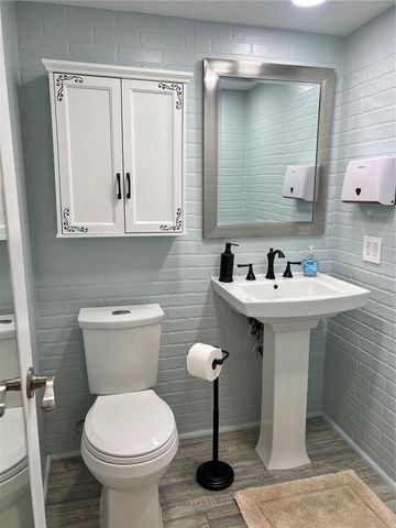 1230 GULF BOULEVARD 304, Clearwater, FL 33767