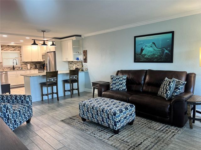 1230 GULF BOULEVARD 304, Clearwater, FL 33767