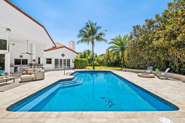 8618 Sawpine Road, Delray Beach, FL 33446