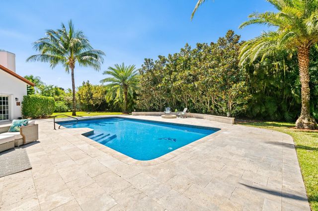 8618 Sawpine Road, Delray Beach, FL 33446