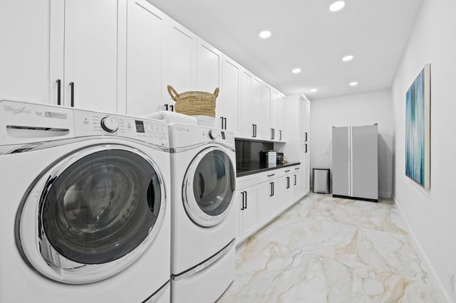 8618 Sawpine Road, Delray Beach, FL 33446