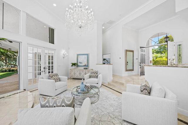 8618 Sawpine Road, Delray Beach, FL 33446